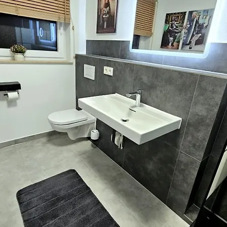 Ioana Homes Apartamento Abstatt